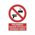 https://www.4mepro.es/24099-medium_default/senal-prohibido-hacer-fotos-o-grabar-video.jpg